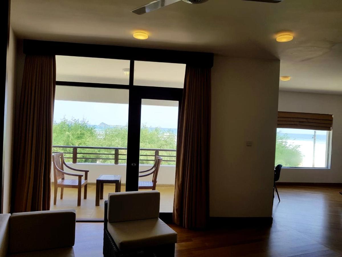 Nilaveli Beach Hotel Εξωτερικό φωτογραφία