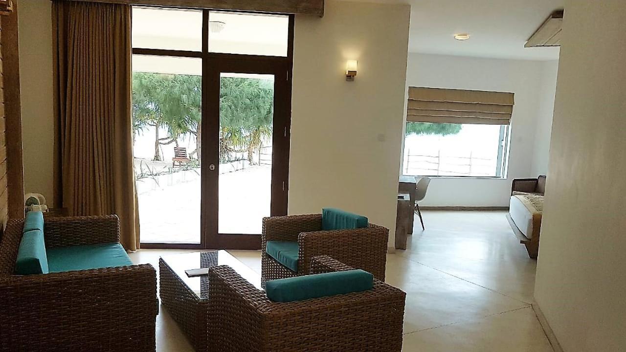 Nilaveli Beach Hotel Εξωτερικό φωτογραφία