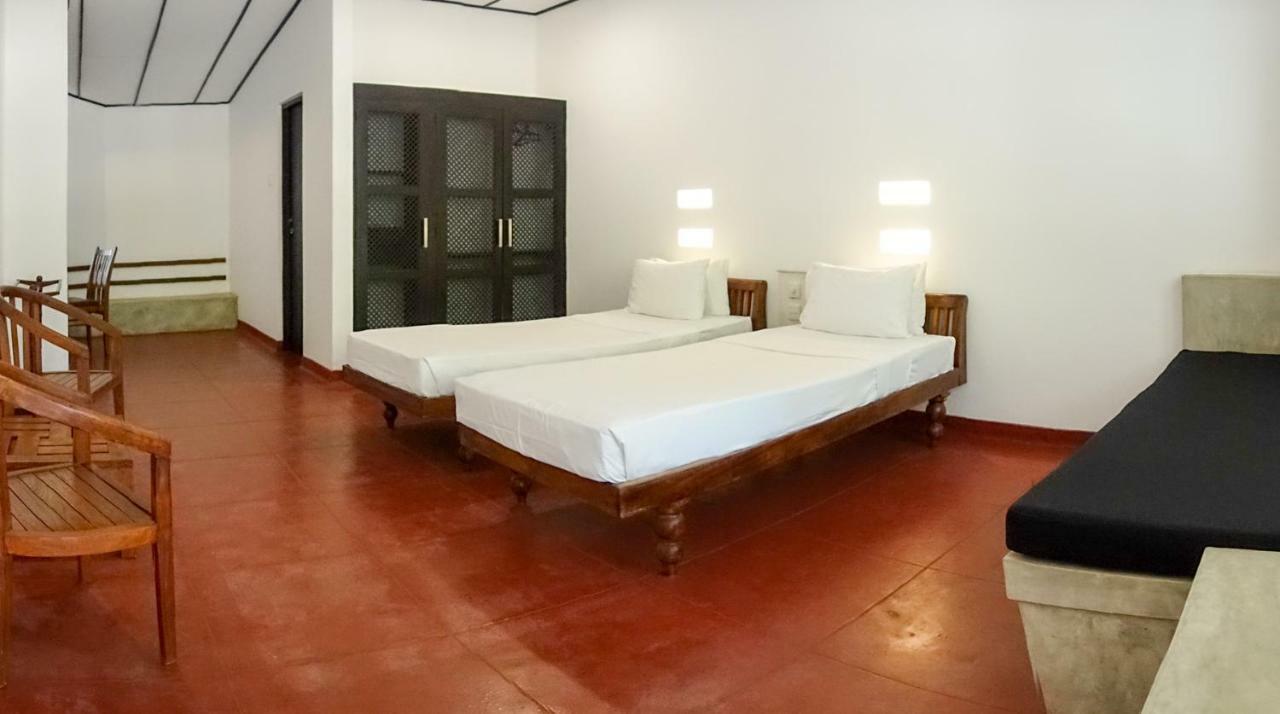 Nilaveli Beach Hotel Εξωτερικό φωτογραφία