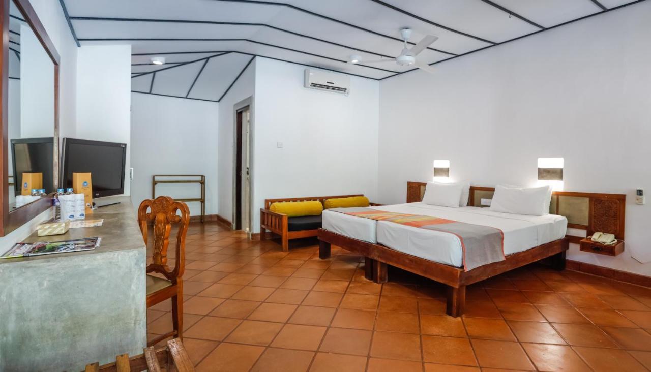 Nilaveli Beach Hotel Εξωτερικό φωτογραφία