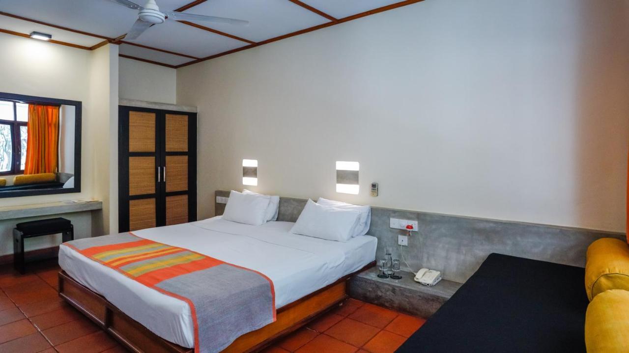 Nilaveli Beach Hotel Εξωτερικό φωτογραφία